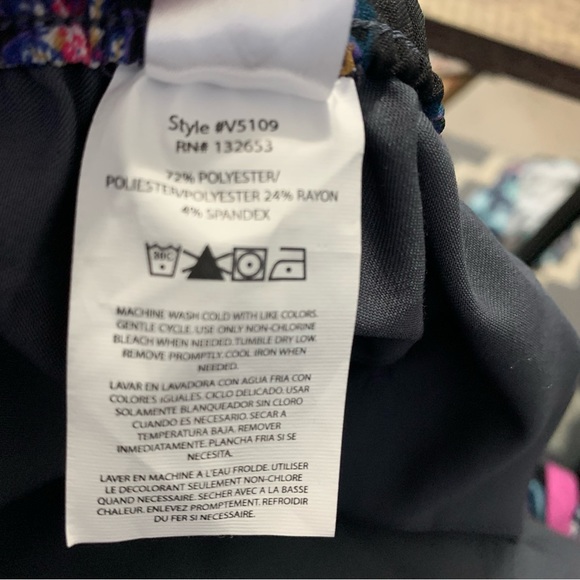 Vera Bradley Unisex Cargo Plus Size Scrub Pants In Pewter - Picture 6 of 9